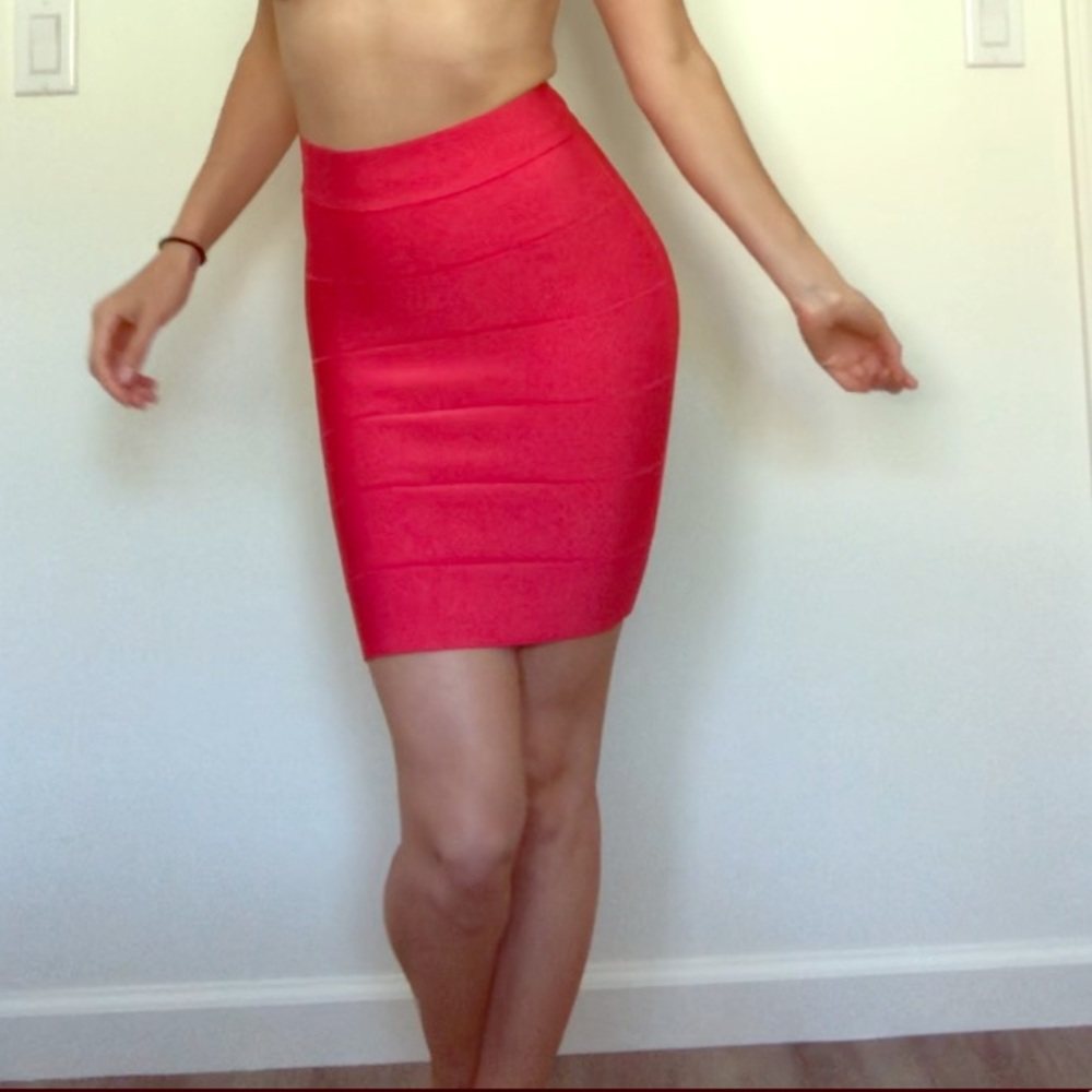💗 Bebe hot pink bandage high waisted skirt 💗